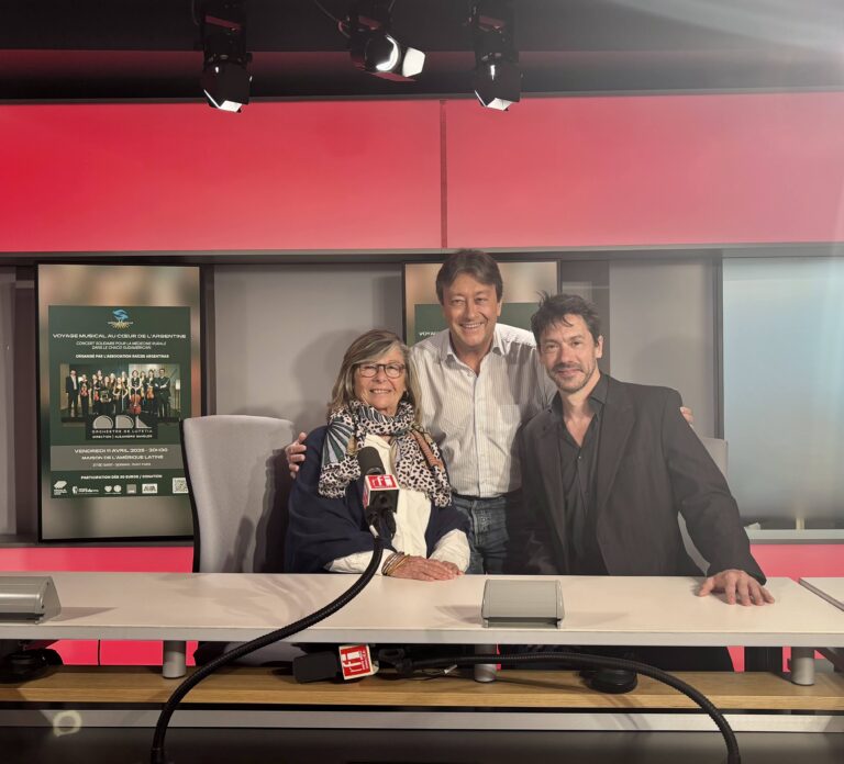 8_Radio France Internationale entretien avec Maria Rosa Kemlin et Alejandro Sandler jpg